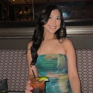 Meet your Posher, Celine